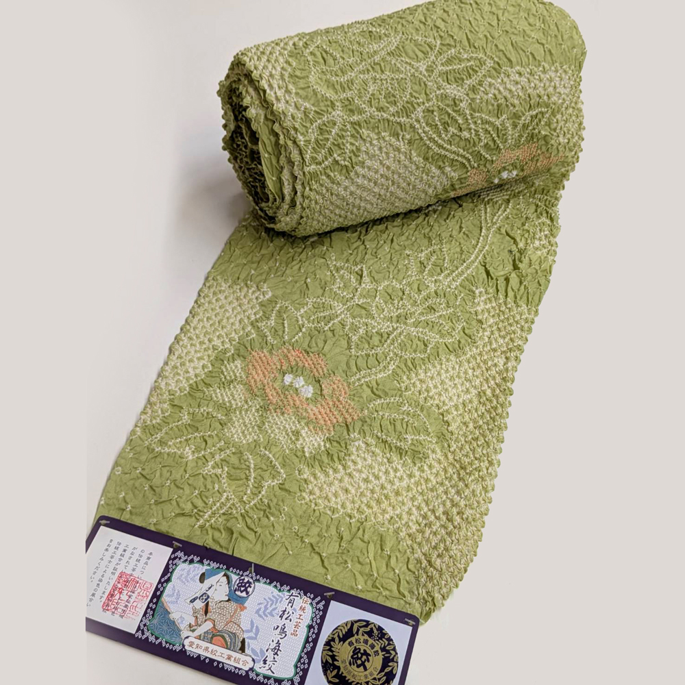 伝統工芸品　有松鳴海絞り浴衣反【若草色　上品な花】