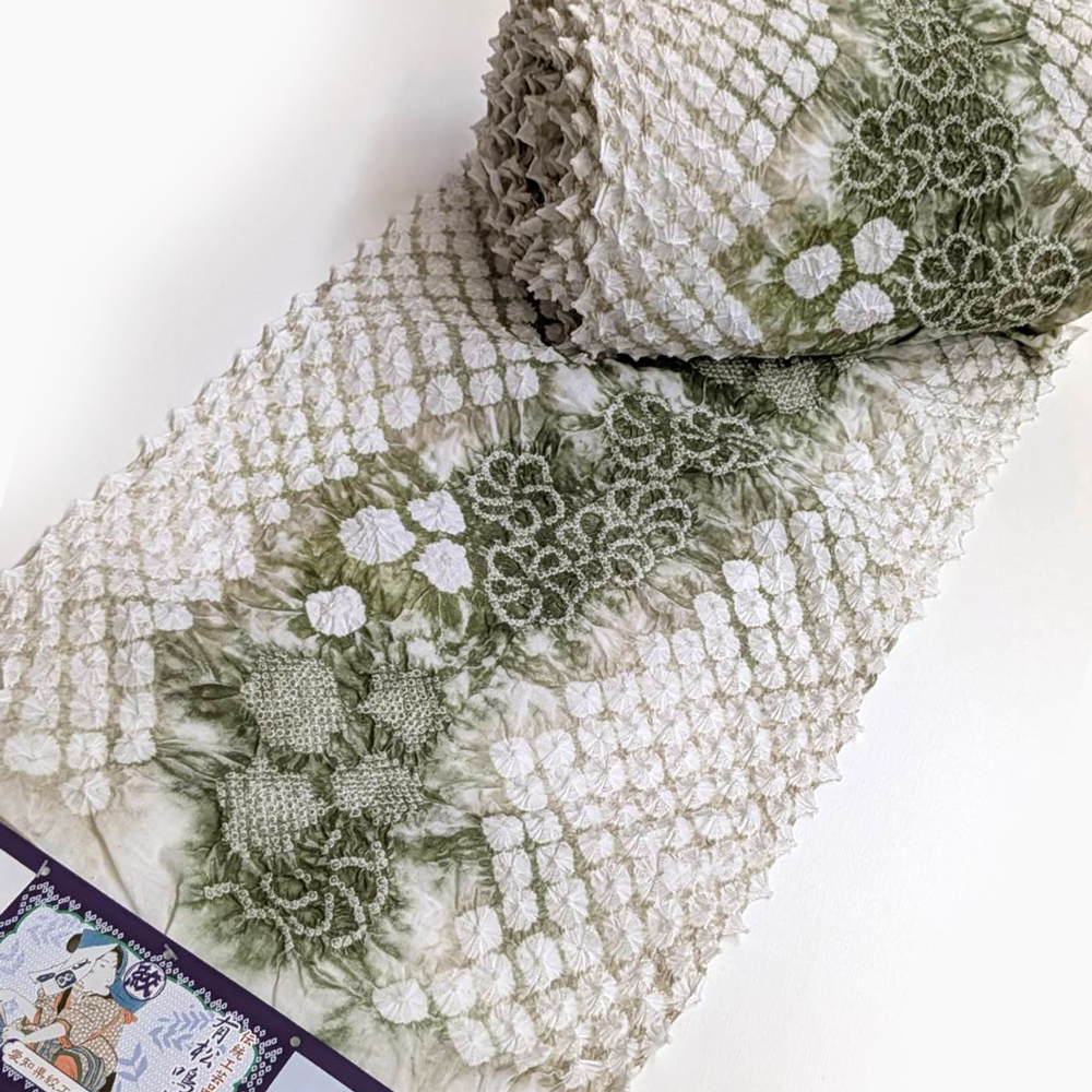 伝統工芸品　有松鳴海絞り浴衣反【抹茶色　可憐な花】
